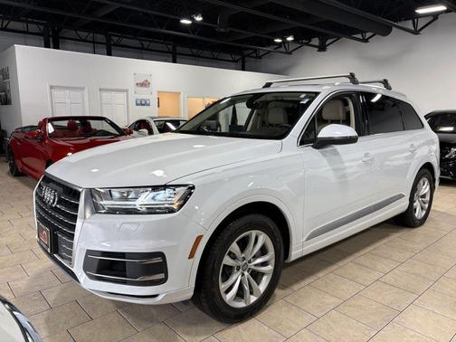 2019 Audi Q7 55 Premium Plus