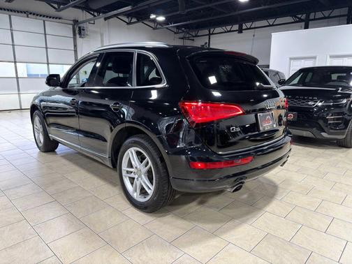 2017 Audi Q5 2.0T Premium Plus