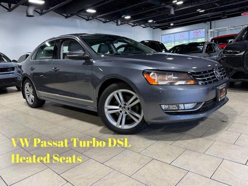 Reflex Silver Metallic 2015 Volkswagen Passat 2.0L TDI DSG SE w/Sunroof