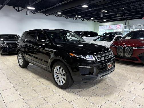 Black 2018 Land Rover Range Rover Evoque SE