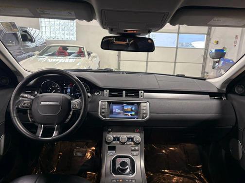 Black 2018 Land Rover Range Rover Evoque SE