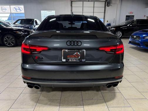 Daytona Gray Pearl Effect 2018 Audi S4 3.0T Prestige