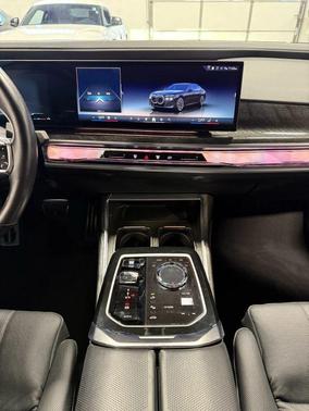 2024 BMW 760 xDrive