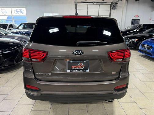 Dragon Brown 2019 Kia Sorento LX