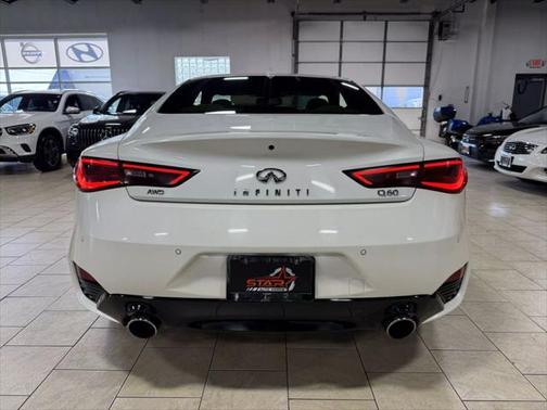 2017 INFINITI Q60 3.0T Premium