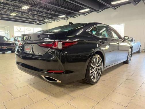 2019 Lexus ES 350 Base