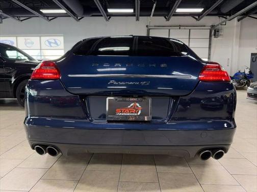 2010 Porsche Panamera 4S