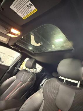 2019 Hyundai Veloster Base