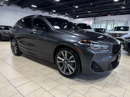 2022 BMW X2 M35i