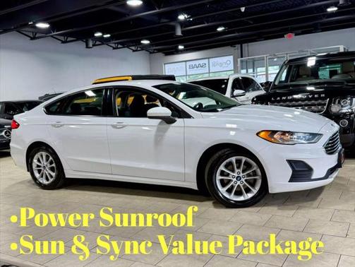 2020 Ford Fusion SE