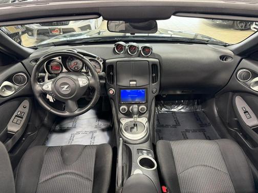 Magnetic Black 2016 Nissan 370Z Base