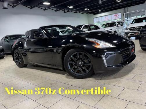 Magnetic Black 2016 Nissan 370Z Base