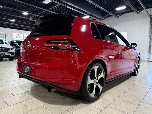 2015 Volkswagen Golf GTI 2.0T Autobahn 4-Door