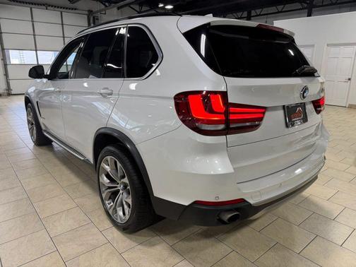White 2016 BMW X5 xDrive35i