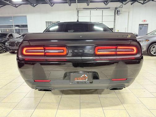 2020 Dodge Challenger R/T Scat Pack Widebody