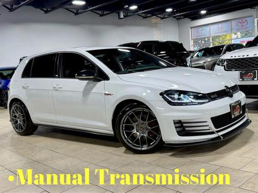 2015 Volkswagen Golf GTI 2.0T S 4-Door