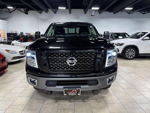 2017 Nissan Titan XD PRO-4X