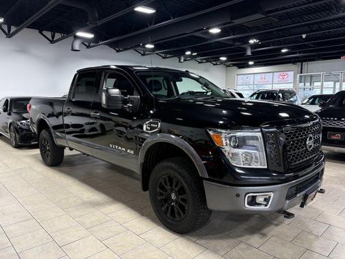 2017 Nissan Titan XD PRO-4X