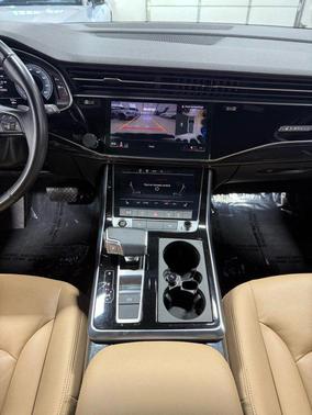 2021 Audi Q7 55 Premium Plus