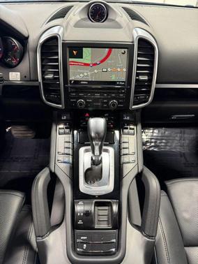 Black 2014 Porsche Cayenne Platinum Edition