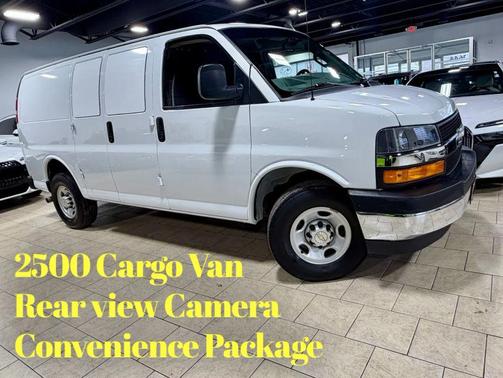 2022 Chevrolet Express 2500 RWD 2500 Regular Wheelbase WT