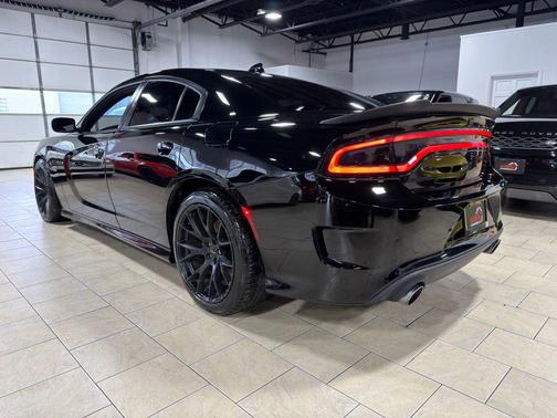 2018 Dodge Charger R/T Scat Pack