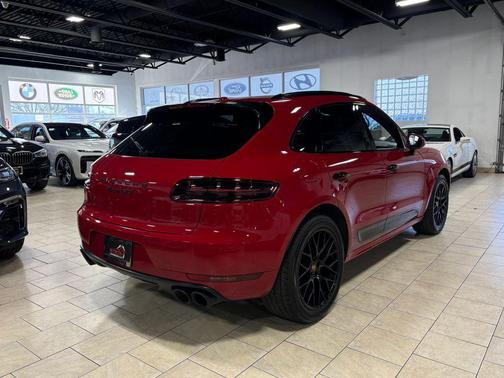 2017 Porsche Macan GTS