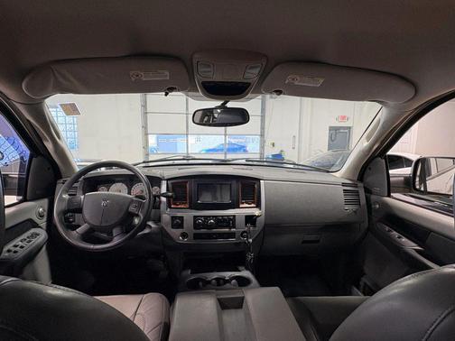 2006 Dodge Ram 2500 Laramie Quad Cab