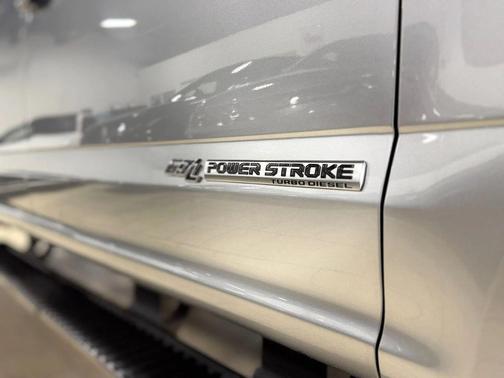 2022 Ford F-350 Lariat