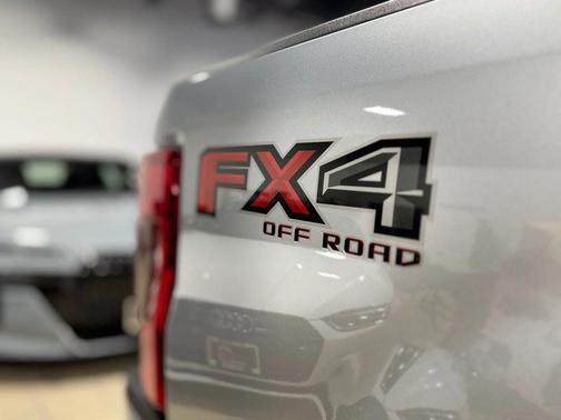 2022 Ford F-350 Lariat