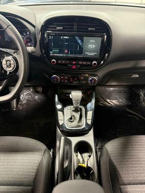 2022 Kia Soul GT-Line