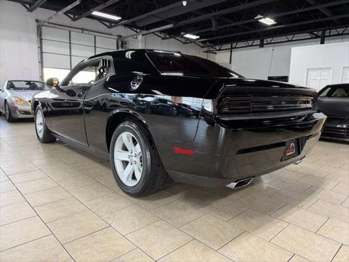 2012 Dodge Challenger SXT
