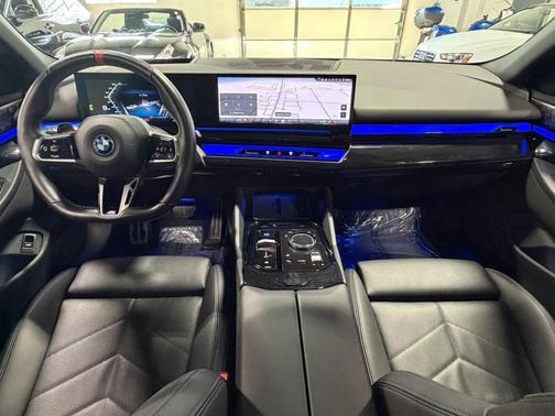 Alpine White 2024 BMW i5 M60