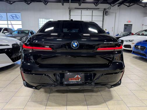 Black 2023 BMW i7 xDrive60 Sedan 4D