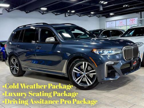 2021 BMW X7 M50i