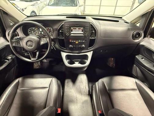 2018 Mercedes-Benz Metris Base