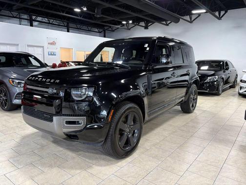 Santorini Black Metallic 2022 Land Rover Defender 110 X-Dynamic HSE