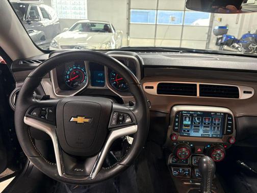 Ashen Gray Metallic 2013 Chevrolet Camaro 2SS