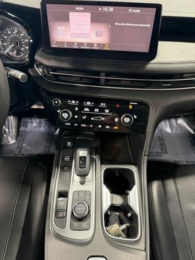 Mineral Black 2024 INFINITI QX60 Pure