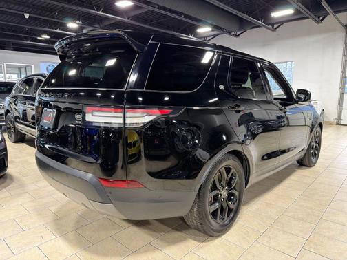 2018 Land Rover Discovery SE