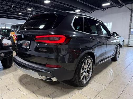 2022 BMW X5 PHEV xDrive45e