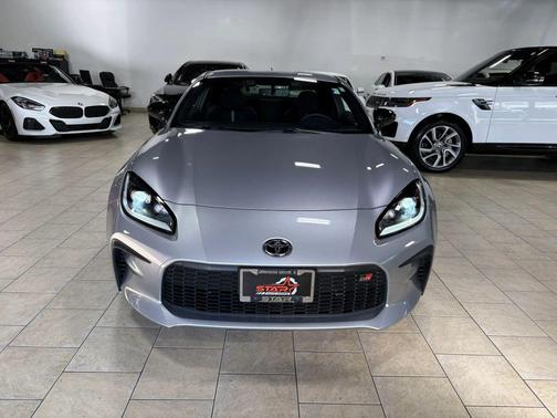 Silver 2023 Toyota GR86 Premium