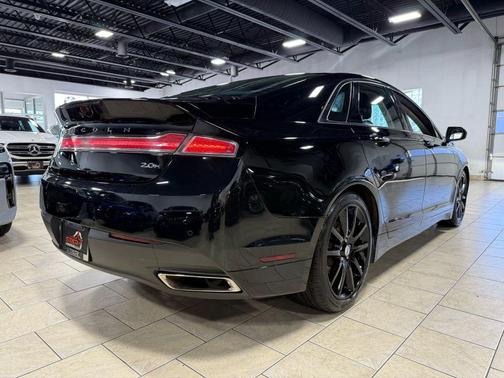 2016 Lincoln MKZ Hybrid Base