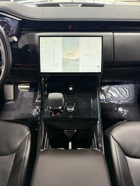 2024 Land Rover Range Rover Sport SE