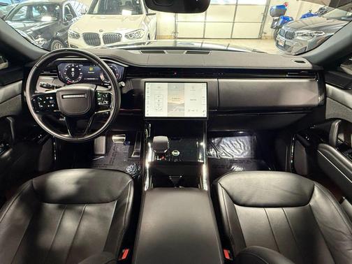 2024 Land Rover Range Rover Sport SE