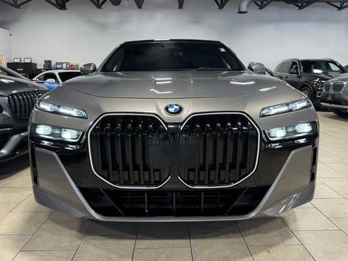2024 BMW 760 i xDrive