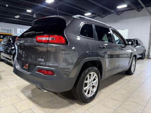 2018 Jeep Cherokee Latitude Plus