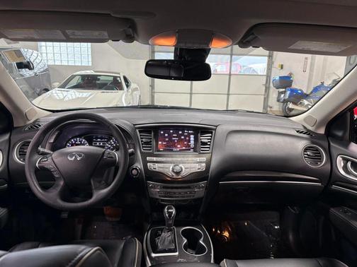 2018 INFINITI QX60 Base