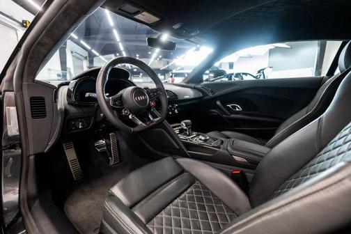 2023 Audi R8 5.2 V10 performance