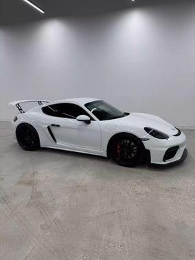 2020 Porsche 718 Cayman GT4